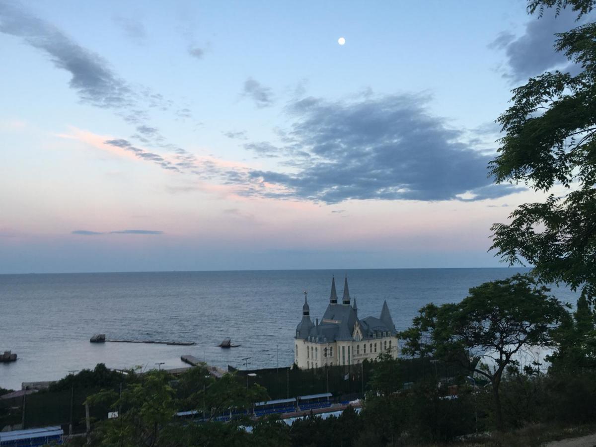 Kvartira U Samogo Moria! Odesa Exterior foto